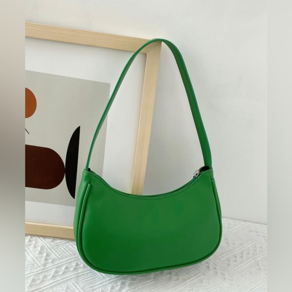 NEW Green Faux Leather Shoulder Bag gold toned zipper close spring summer